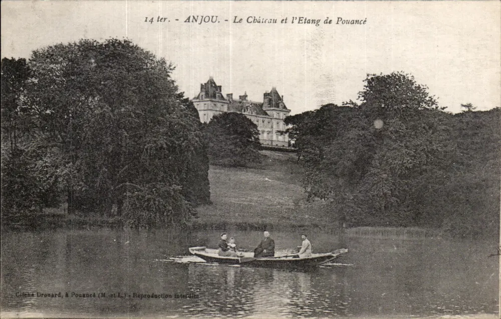 Anjou - Das Schloss und der See von Pouancé — Aufnahme Drounard, in Pouancé (M. et L.) - Vorderseite