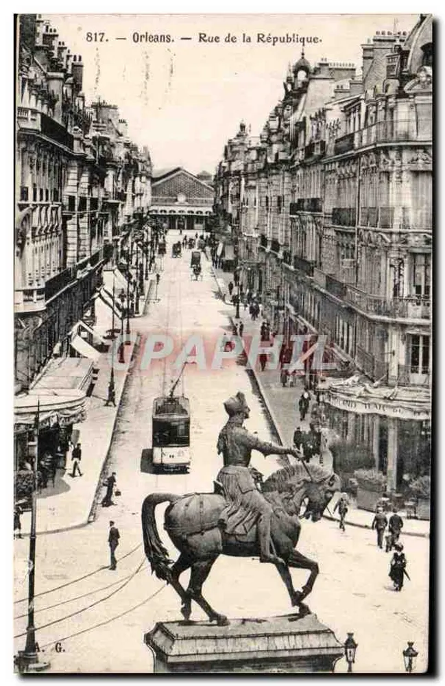 Orléans — Rue de la République — estátua equestre — A. G. — n° 817 - Frente