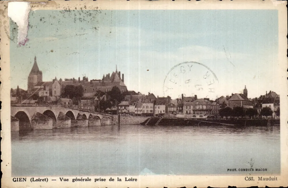 Gien (Loiret) — Allgemeiner Blick vom Fluss Loire — Fot. Combier Macon, Sammlung Mauduit - Vorderseite