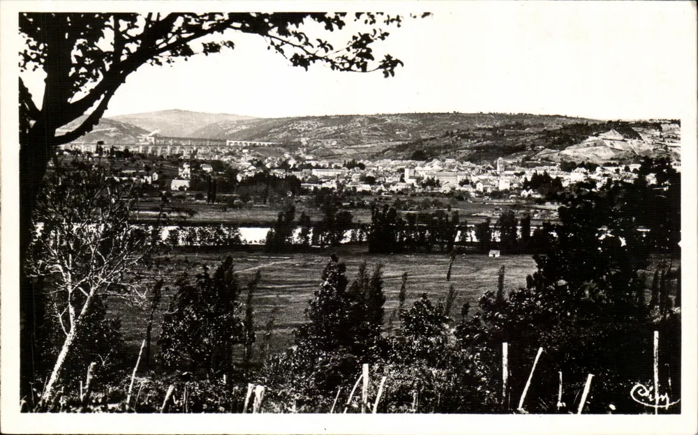 Souillac (Lot) — Allgemeiner Blick auf Souillac und die Dordogne — Verlag Caim - Vorderseite