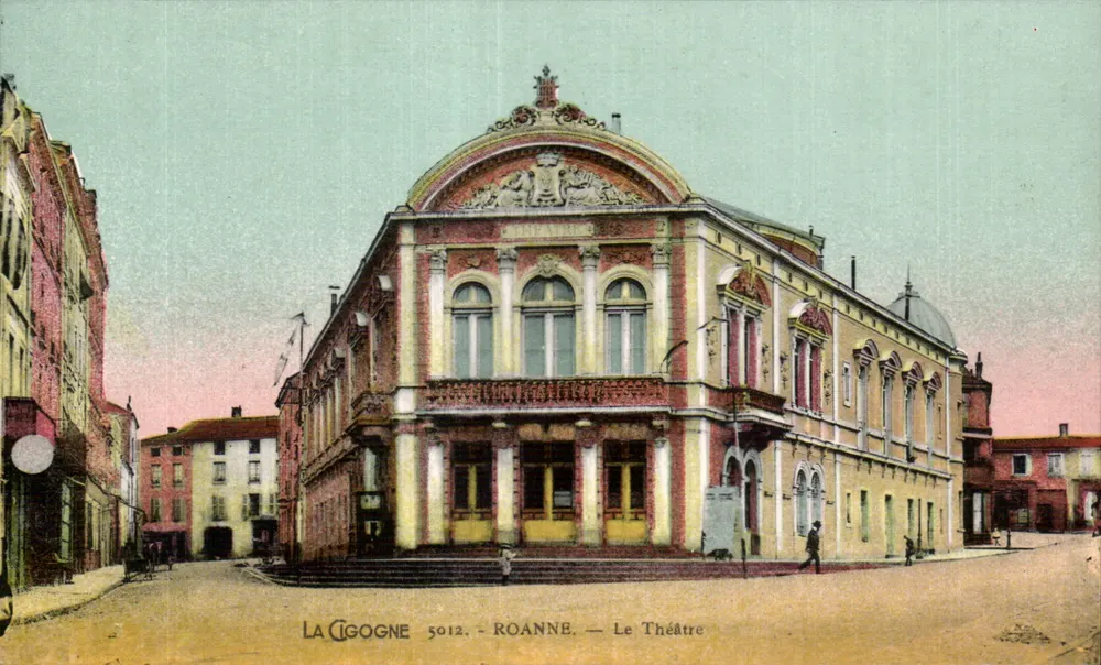 Roanne — O Teatro — A Cigogne, 5012 - Frente