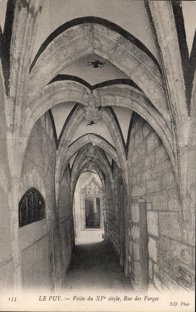 Le Puy — Gewölbe des 15. Jahrhunderts, Rue des Farges — ND Phot - Vorderseite