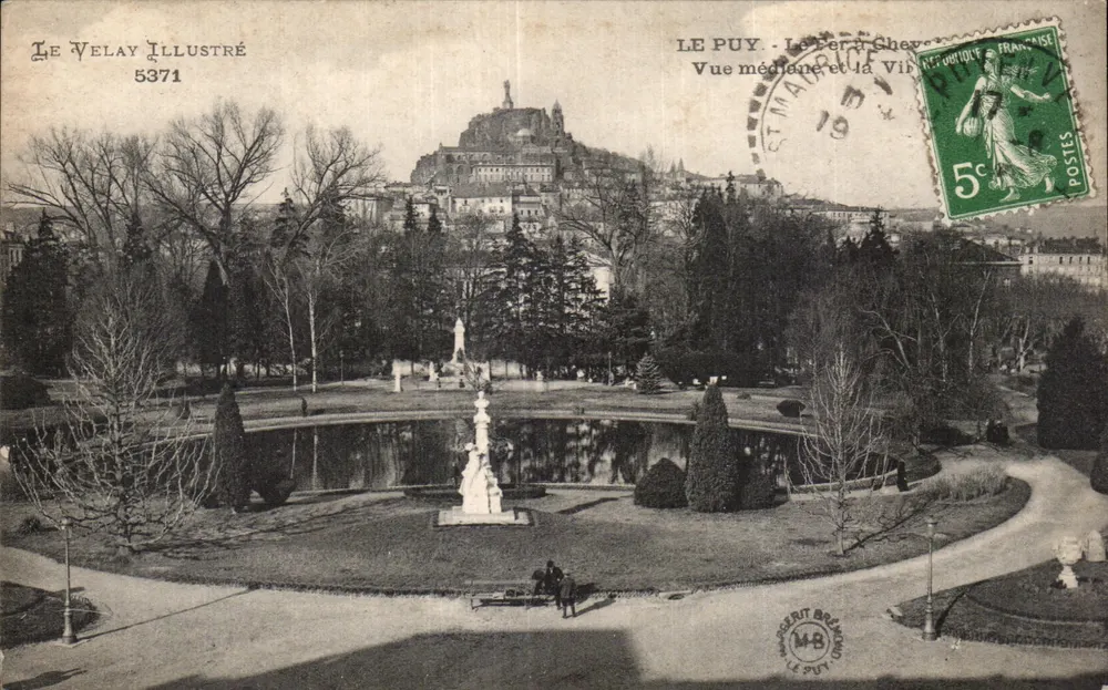 Le Puy - Mittlerer Blick und die Stadt — Le Velay Illustré 5371 - Vorderseite