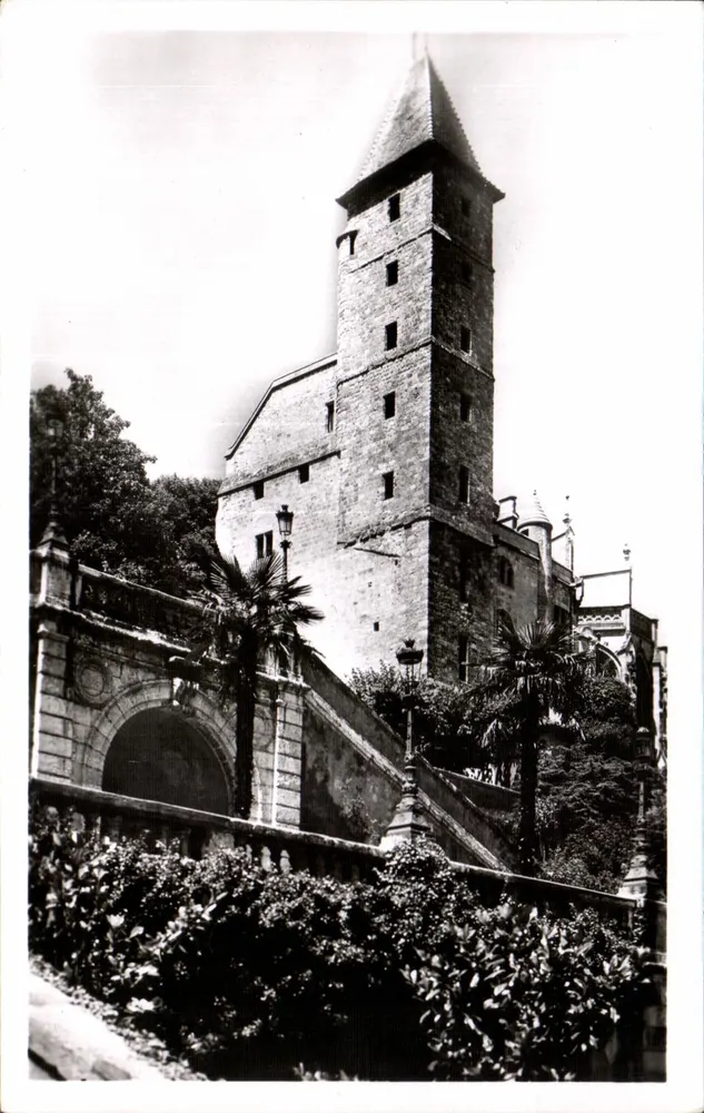 Auch (Gers) — A Torre de Armagnac — Edição La Cordonnée Bordeaux - Frente