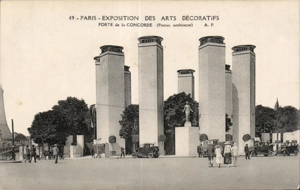Paris - Exposition des Arts Décoratifs - Porte de la Concorde (Patout, Architekt) - A.P. - Vorderseite