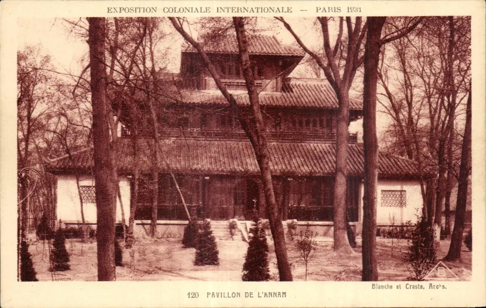 Pavillon de l'Annam — Internationale Kolonialausstellung — Paris 1931 — Blanche et Craste, Arc's. - Vorderseite