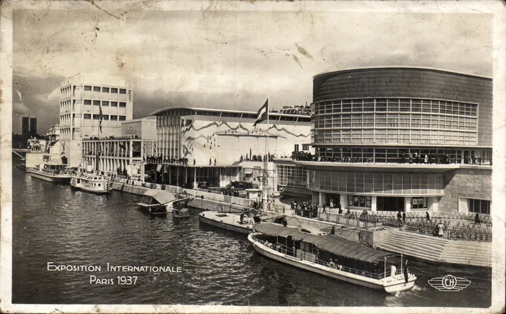 Internationale Ausstellung Paris 1937 — Übersicht der Pavillons der Schweiz und Belgien — Verlag CH - Vorderseite