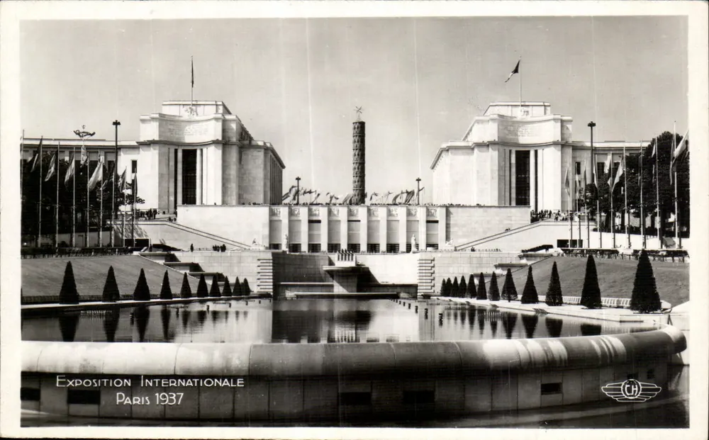 Internationale Ausstellung Paris 1937 — Ansicht der Bassins du Trocadéro — H. Chipault, Boulogne-sur-Seine - Vorderseite