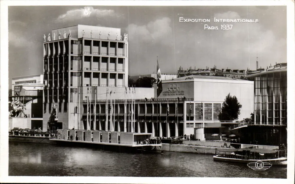 Pavillon der Italien — Internationale Ausstellung Paris 1937 — Verleger: CH - Vorderseite