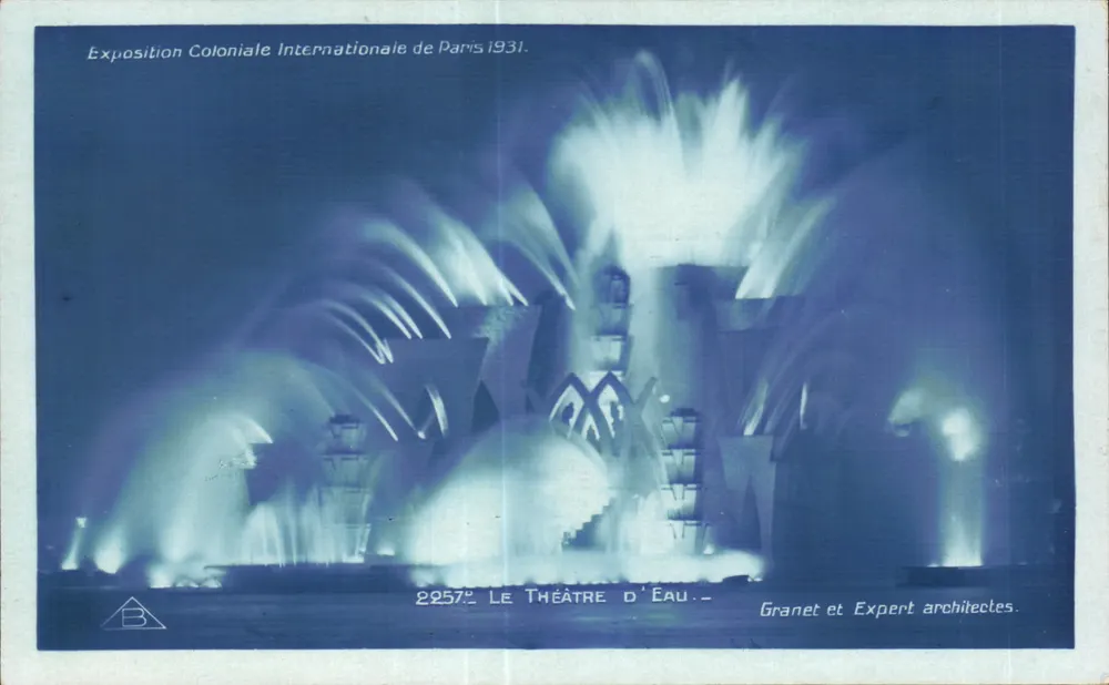 Wassertheater — Internationale Kolonialausstellung von Paris 1931 — Architekten Granet und Expert - Vorderseite