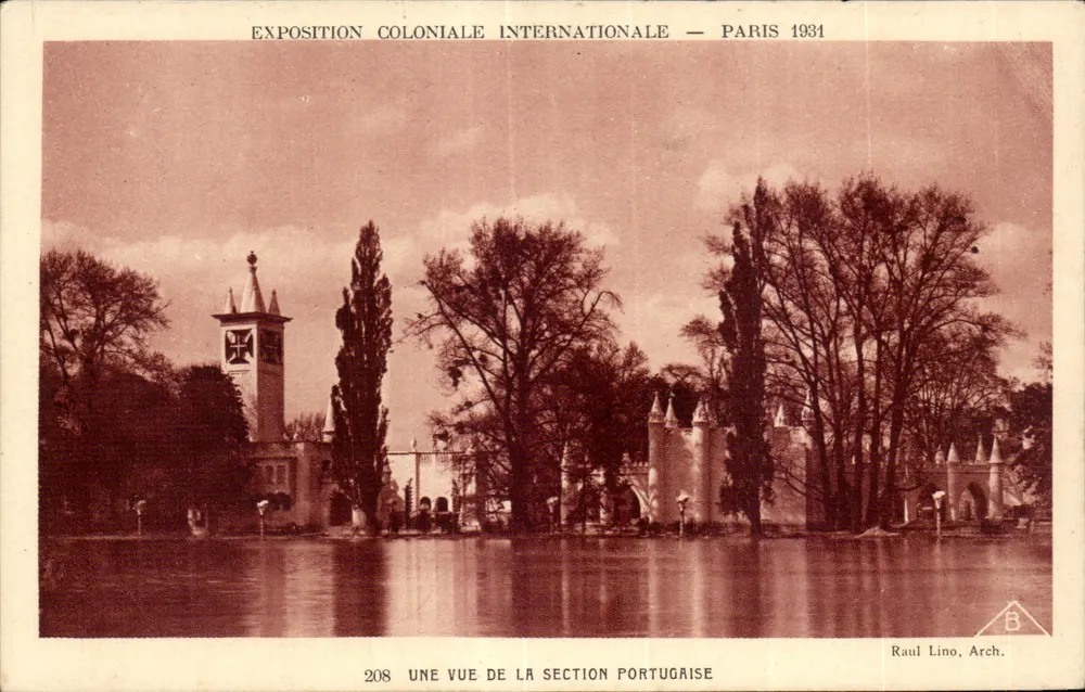 Internationale Kolonialausstellung — Paris 1934 — Ansicht der portugiesischen Abteilung — Raul Lino, Arch. — n° 208 - Vorderseite