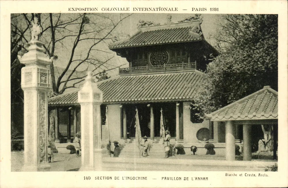 Pavillon von Annam — Internationale Kolonialausstellung — Paris 1931 - Vorderseite
