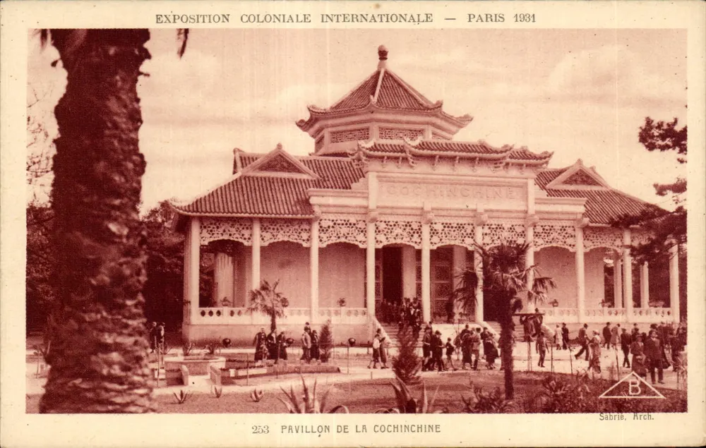 Pavillon de la Cochinchine — Internationale Kolonialausstellung — Paris 1934 — Sabrie, Arch. - Vorderseite