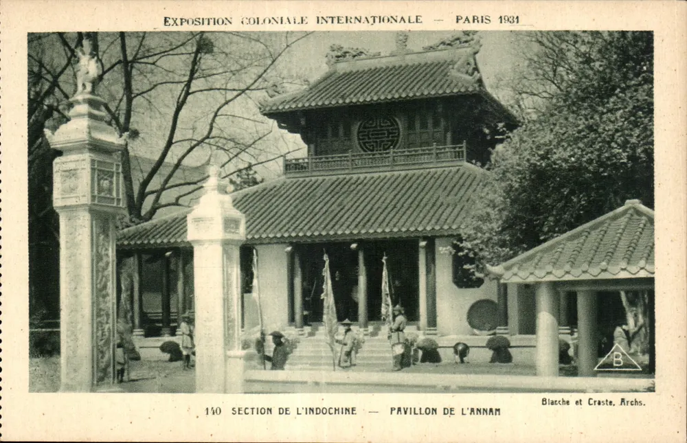 Pavillon von Annam — Internationale Kolonialausstellung — Paris 1931 - Vorderseite