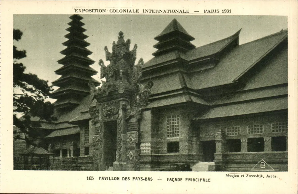 Pavillon der Niederlande — Hauptfassade — Internationale Kolonialausstellung — Paris 1931 - Vorderseite