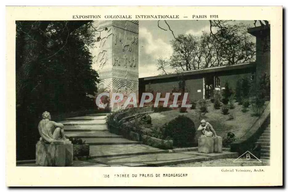 Eingang zum Palast von Madagaskar — Internationale Kolonialausstellung — Paris 1931 — Gabriel Veissière, Archs. - Vorderseite