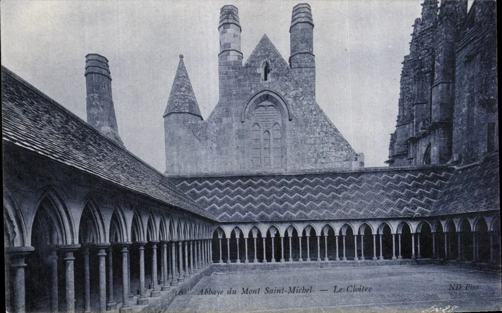 Abadia do Monte-Santo-Michel — O Claustro — ND Phor, n°16 - Frente