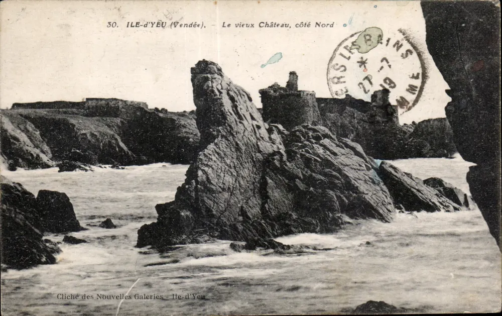 Ile-d'Yeu (Vendée) — Das alte Schloss, Nordseite — Cliché des Nouvelles Galeries - Vorderseite