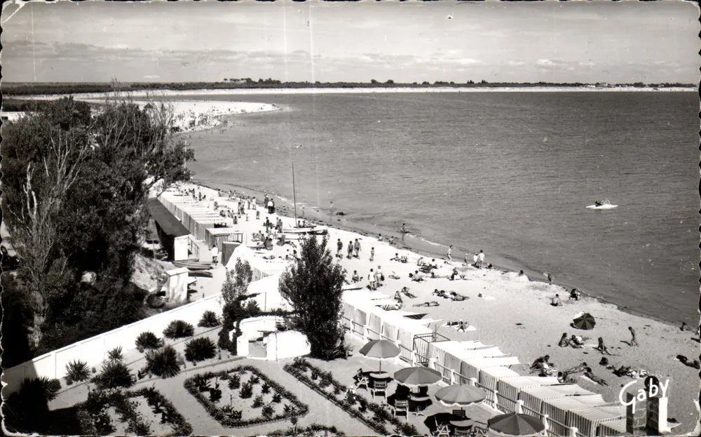 La Tranche-sur-Mer — praia animada — Edições Gaby - Frente
