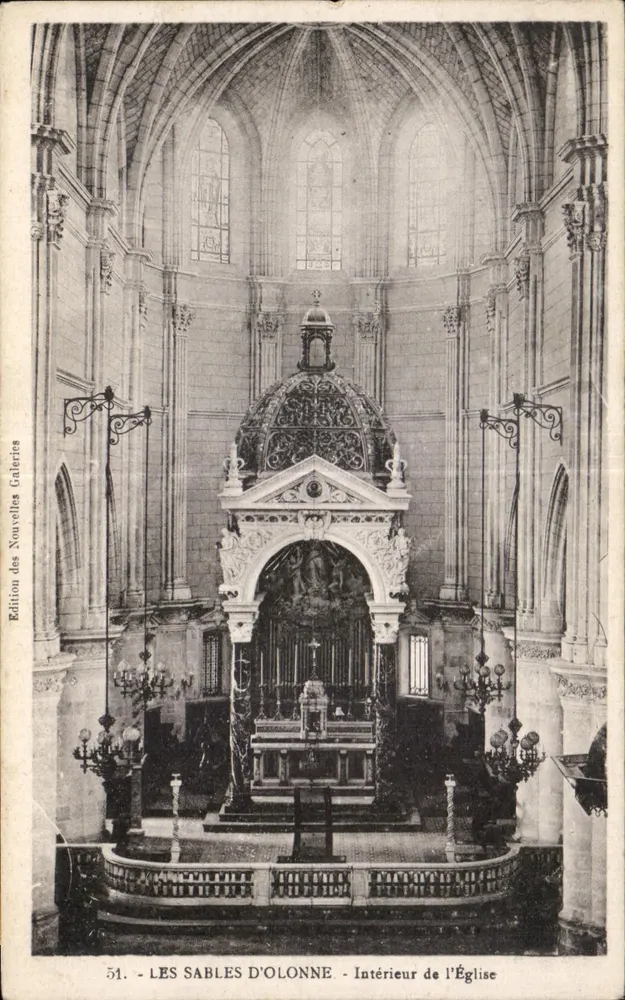 Les Sables-d'Olonne - Interior da Igreja — Edição das Novas Galerias, n°51 - Frente