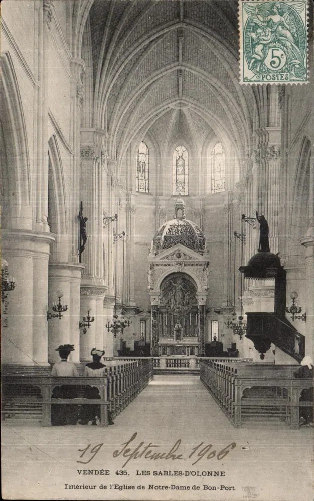 Innenansicht der Kirche Notre-Dame de Bon-Port — Les Sables-d'Olonne — Lib. Pouppe & Lugen - Vorderseite