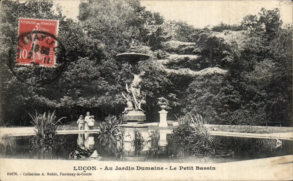 Luçon - Au Jardin Dumaine - Le Petit Bassin — Sammlung A. Robin, Fontenay-le-Comte - Vorderseite