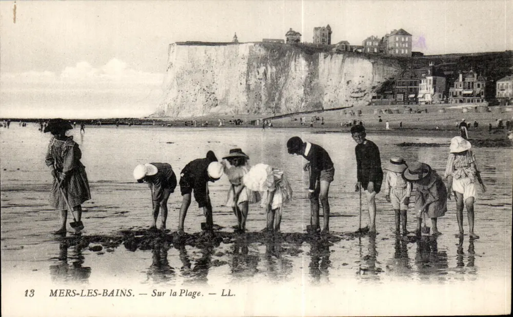 MERS-LES-BAINS — Na Praia — LL. - Frente