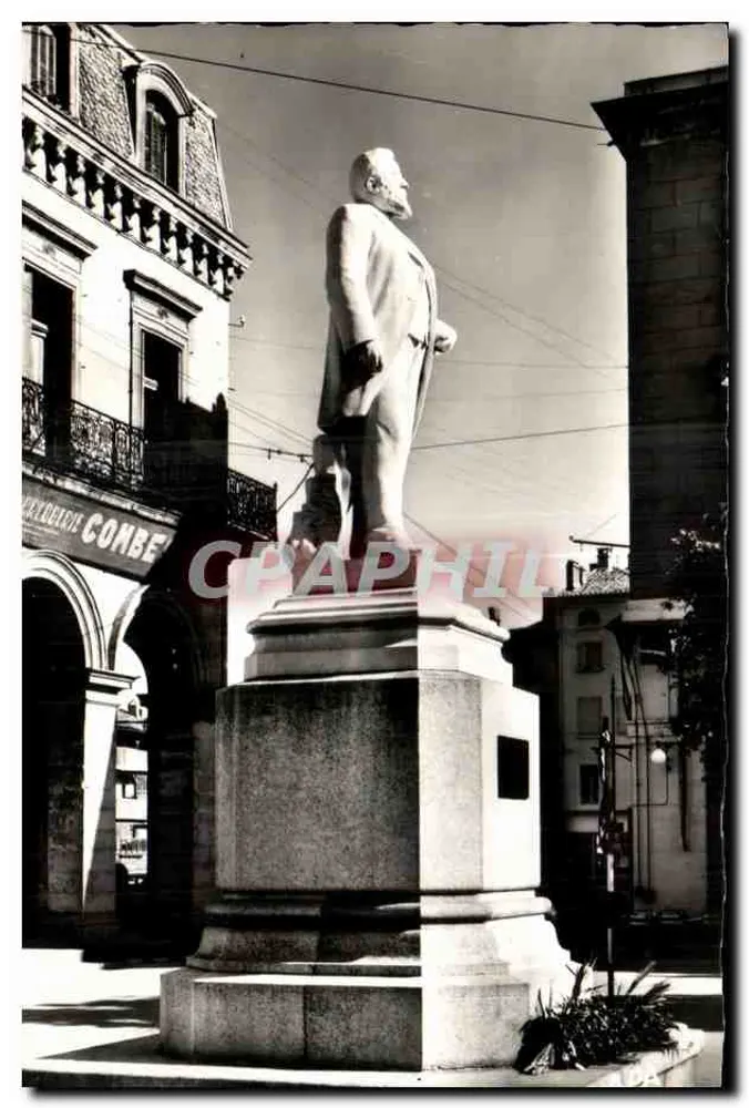 Castrès (Tarn) — Estátua de Jean Jaurès — editor Graphtil - Frente