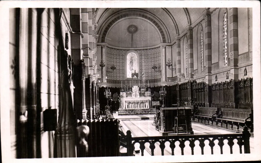 Grand Séminaire Aubert de la Castille — Kapelle — Chor - Vorderseite