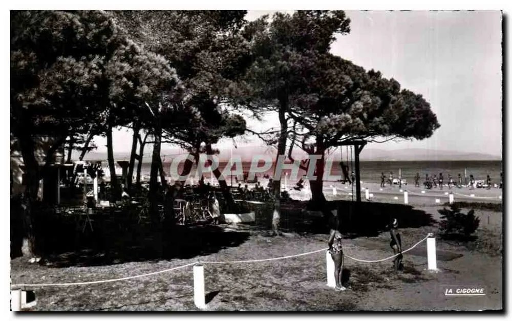 Die Störche — Hyères-Plage (Var) — Der Nautische Club - Vorderseite