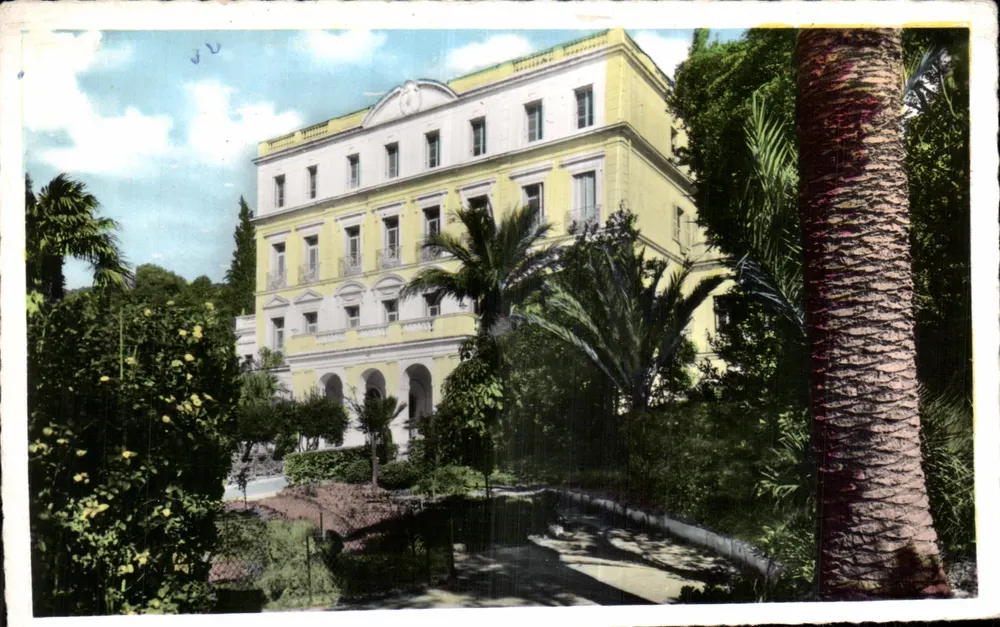 Hyères (Var) — Villa Henri Joseph — J. Le Marigny, Editor - Frente