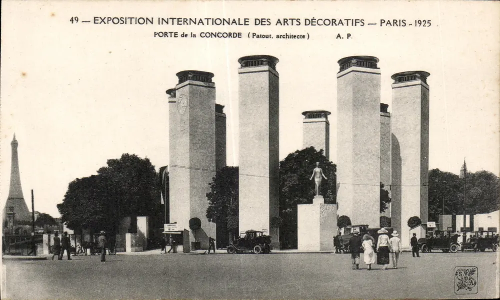 Porte de la Concorde — Internationale Ausstellung für Dekorative Künste — Paris 1925 — Patout Architekt - Vorderseite