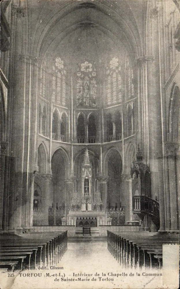 Innenansicht der Kapelle der Gemeinde Sainte-Marie de Torfou — Torfou (M.-et-L.) — Verlag Clisson - Vorderseite
