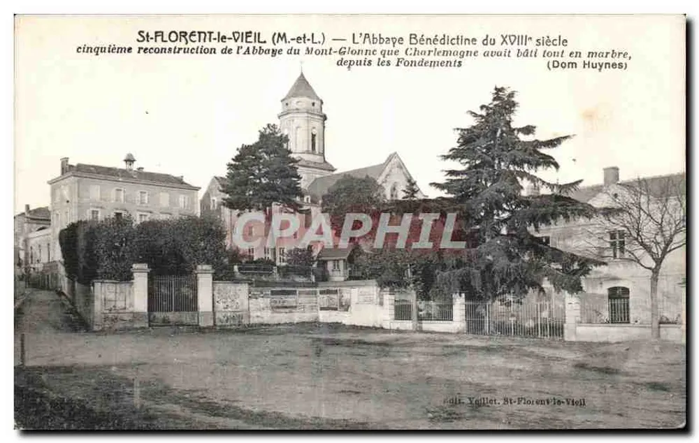 St-Florent-le-Vieil (M.-et-L.) — Die Benediktinerabtei des 18. Jahrhunderts — fünfte Wiedererstellung der Abtei Mont-Glonne, die Karl der Große aus dem Grundstein in Marmor errichtet hatte (Dom Huynes) - Vorderseite