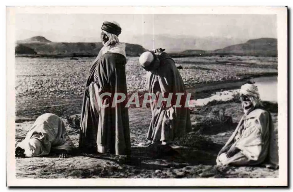 GebetsSzene im Wüsten — Algerien — S.A.R.L. CARDINET & Cie, n°8044 - Vorderseite