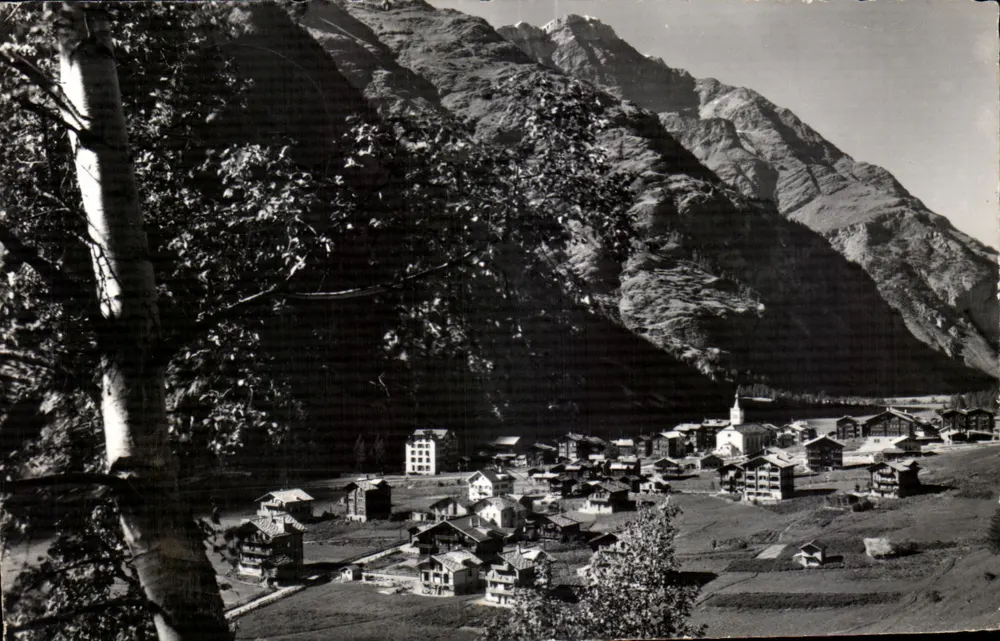 Täsch — Vista panorâmica — Photo Perren-Barberini, Zermatt - Frente