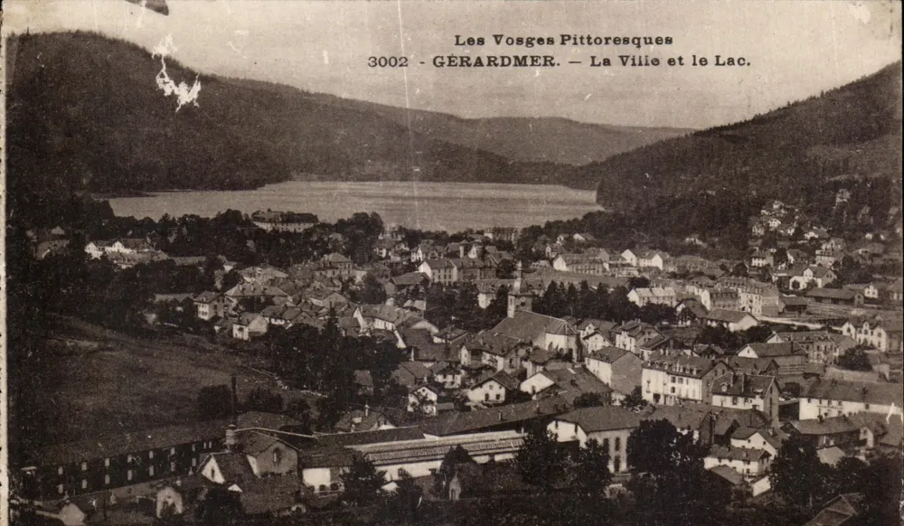 Gérardmer — De Stad en het Meer — Les Vosges Pittoresques — 3002 - Voorkant