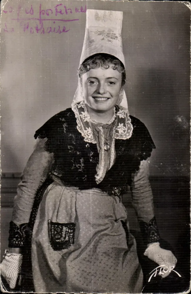 Poitevinische Kopfbedeckungen — La Mothaise — Verleger FLOR, Nr. 6371 - Vorderseite