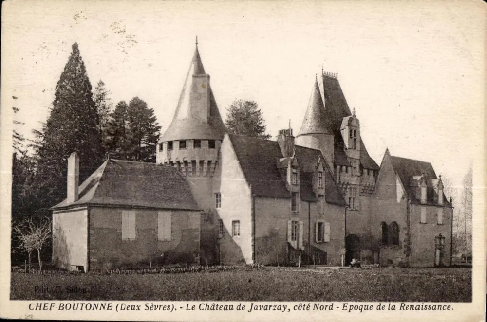 Castello di Javarzay — lato Nord — Epoca del Rinascimento — Chef-Boutonne (Deux-Sèvres) - Recto