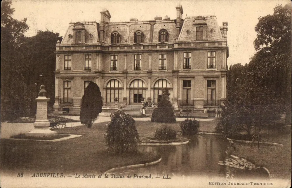 Abbeville — O Museu e a Estátua de Praron — Edição Jourdain-Ternisien - Frente