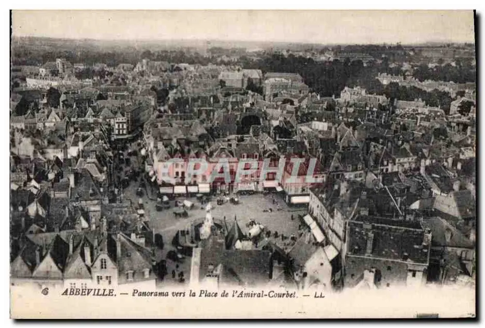 Abbeville — Panorama in Richtung Place de l'Amiral-Courbet — LL - Vorderseite