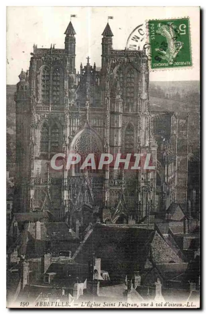 Abbeville — La iglesia de San Vulfrano, vista aérea — L.L. - Anverso
