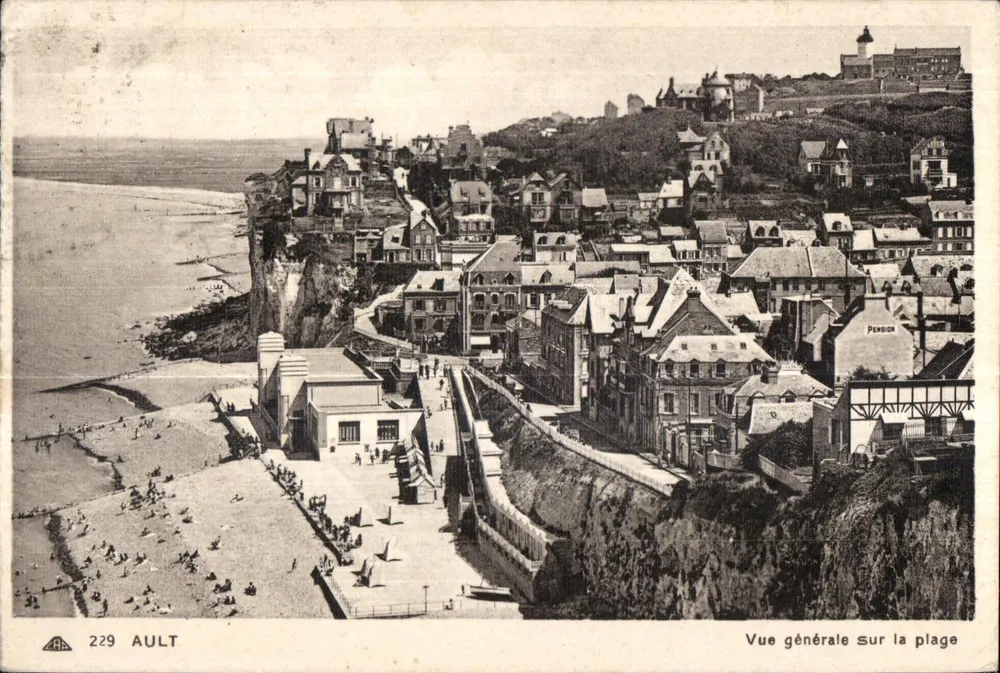 Ault — Ogólny widok plaży — A. H. n° 229 - Awers