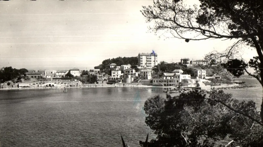 BANDOL (Var) — Vista da Praia — Société Éditions de France - Frente