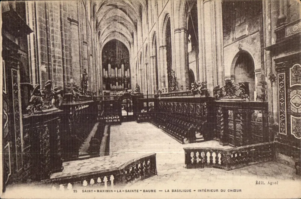 Saint-Maximin-la-Sainte-Baume — A basílica — Interior do coro — Ed. Agnuel - Frente