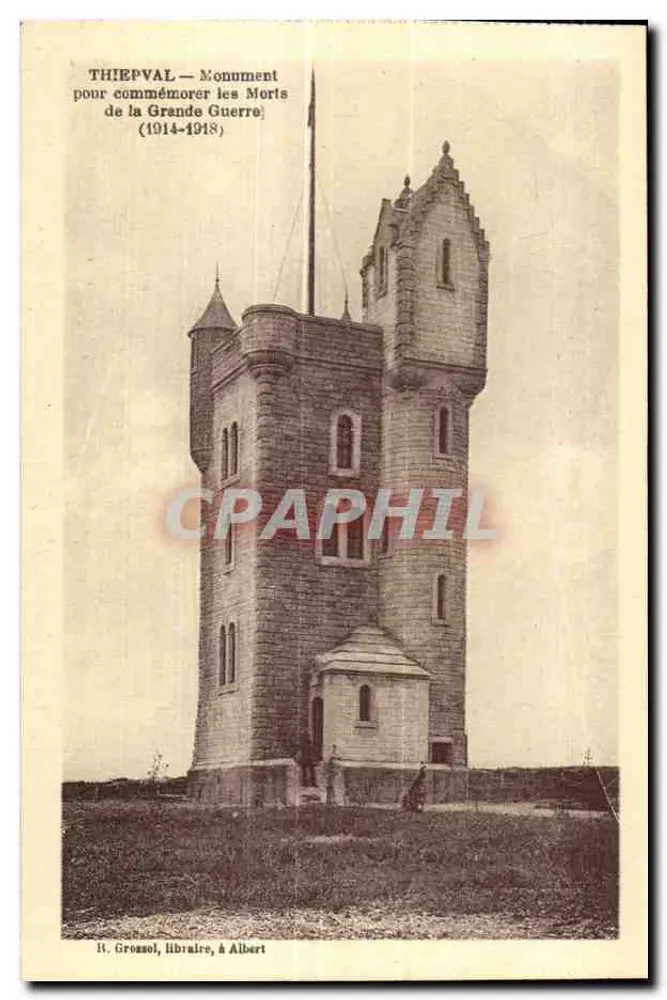 Thiepval — Denkmal zur Erinnerung an die Toten des Ersten Weltkriegs (1914-1918) — R. Grossol, Buchhändler in Albert - Vorderseite