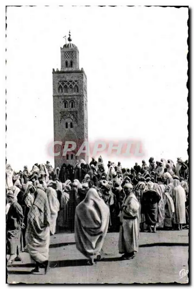 Moschee von Marrakech — Menge vor der Minaret — C' des Arts Photographiques de Strasbourg - Vorderseite