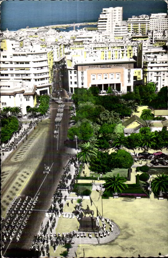 Casablanca — Militärparade — L.F.M. Fotografie Authentisch - Vorderseite