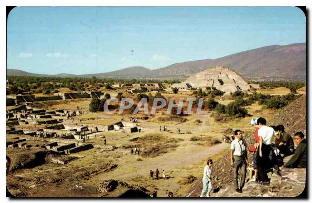 Teotihuacán — Pyramide der Mond in der Hintergrund — Annex S.A. Nr. 274 - Vorderseite