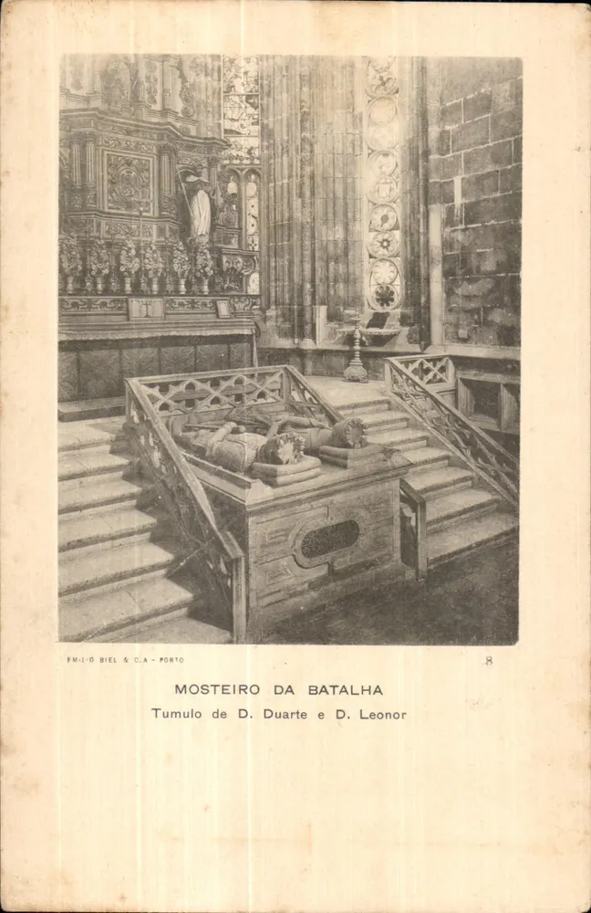 Mosteiro de Batalha — Tumba de D. Duarte e D. Leonor — Editor FMIL-O BIEL & C.A. - Porto, n°8 - Frente